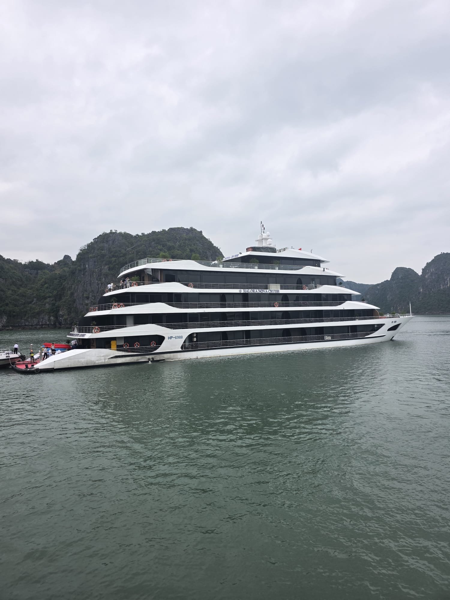 Ha Long Bay – Vietnam