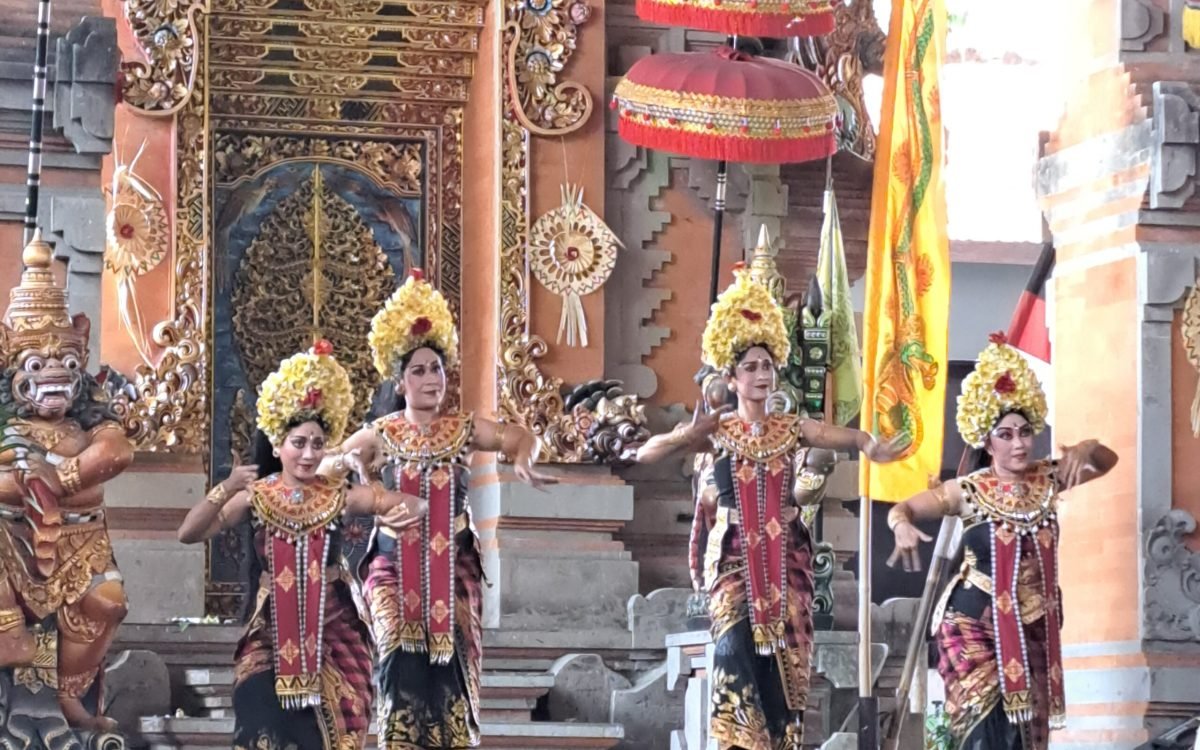 Barong & Kris Dance at Tanah Kilap – Denpasar, Bali